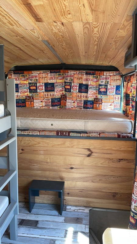 Bus 2 intérieur